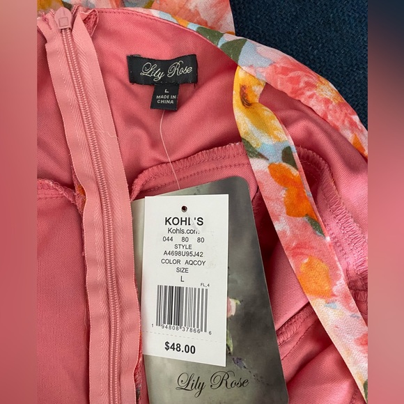 NWT Lily Rose Bodycon Ruched Dress. Beautiful colors. Tie straps. Lined. Size L. - Picture 3 of 5